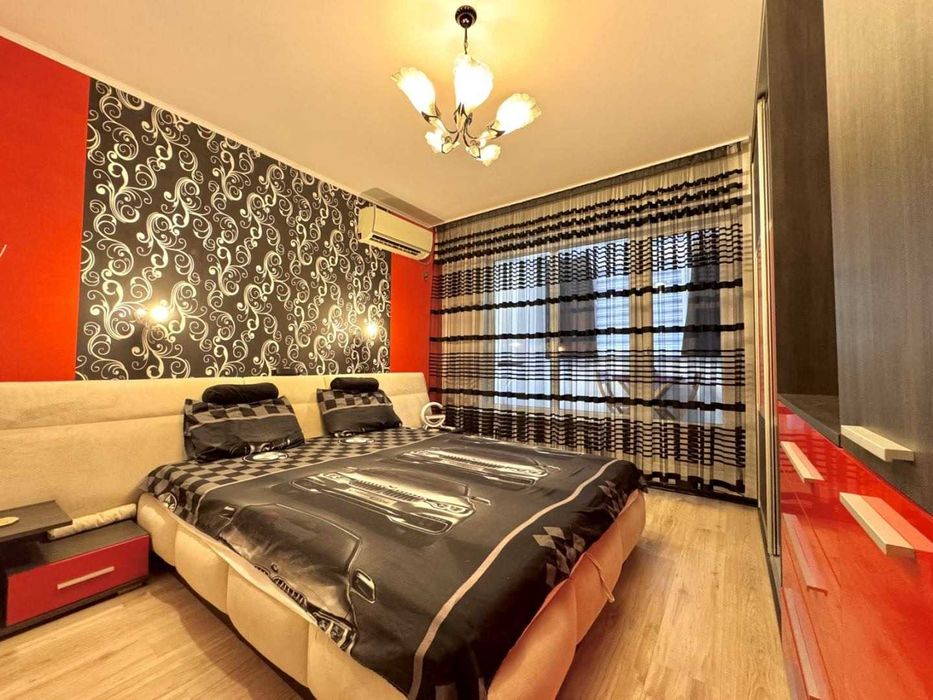 Двустаен апартамент за продажба кв. Чародейка Север