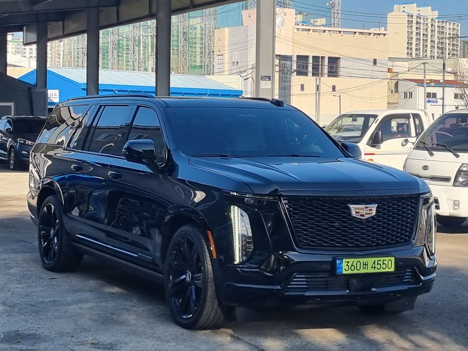 Cadillac Escalade 2025