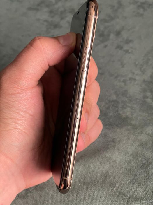 Iphone 11 pro gold возможен обмен