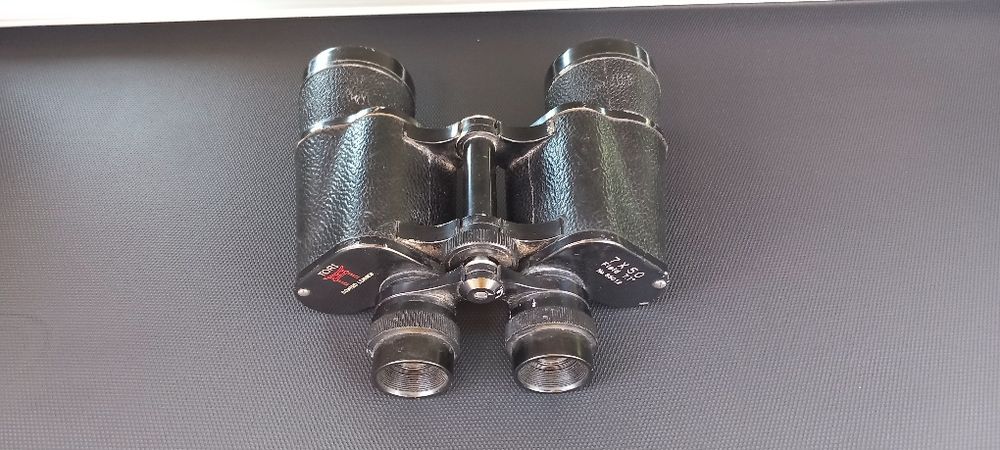 Продавам бинокъл