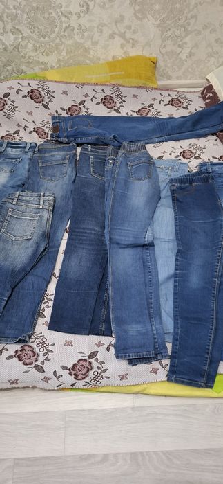 Продам джинсы женские