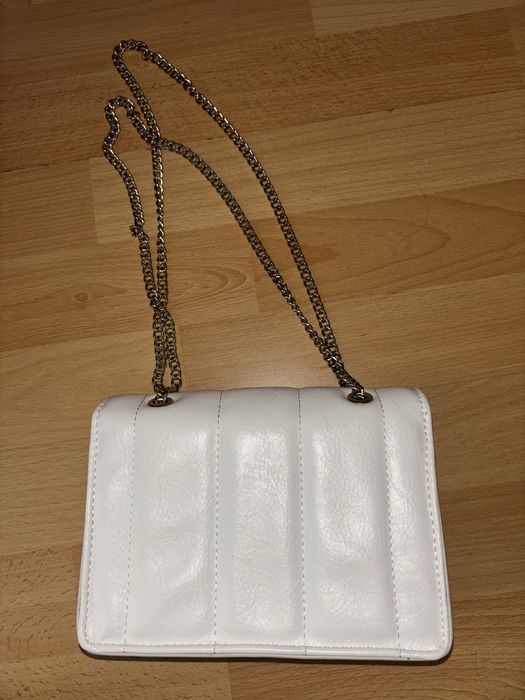 Чанта pull and bear