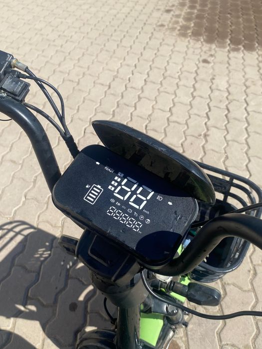 Сатылады скутер.