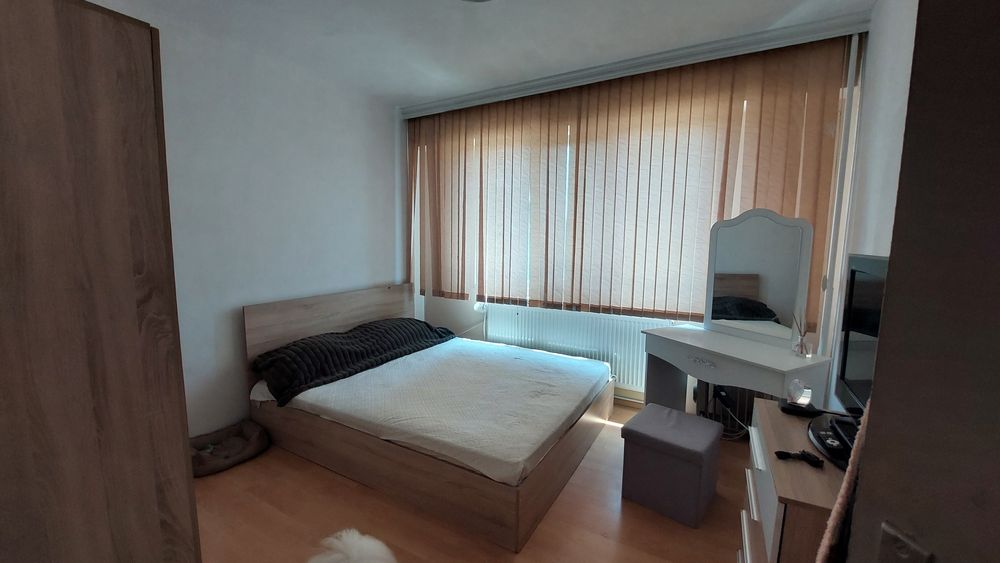 Продава се Тристаен апартамент в Пазарджик, Център - 87 кв.м за 989 €/кв.м - Снимка #10