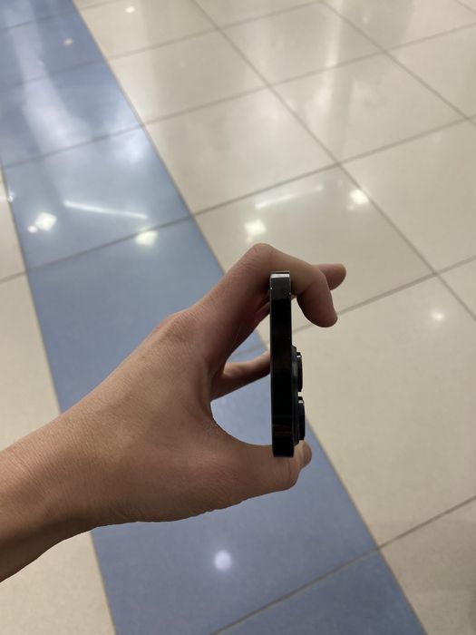 Продам айфон 14 pro