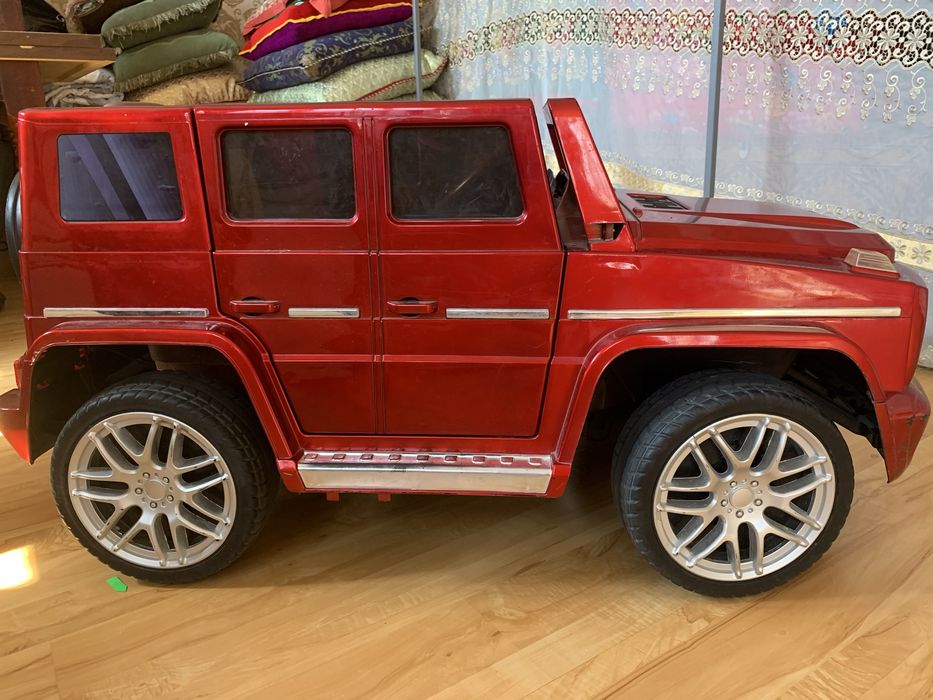 Продам детскую машину