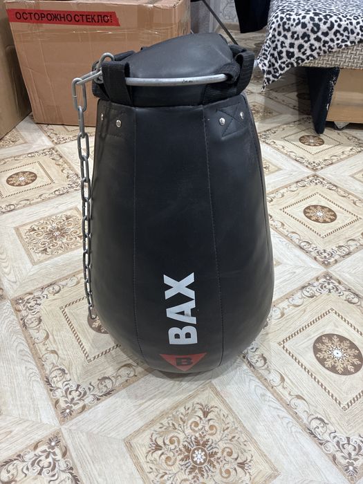 Продаю боксерскую грушшу