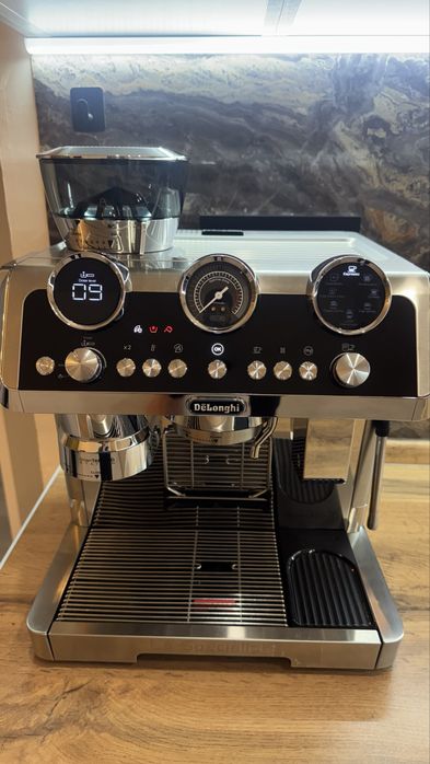 De’Longhi La Specialista Maestro EC9865-M
