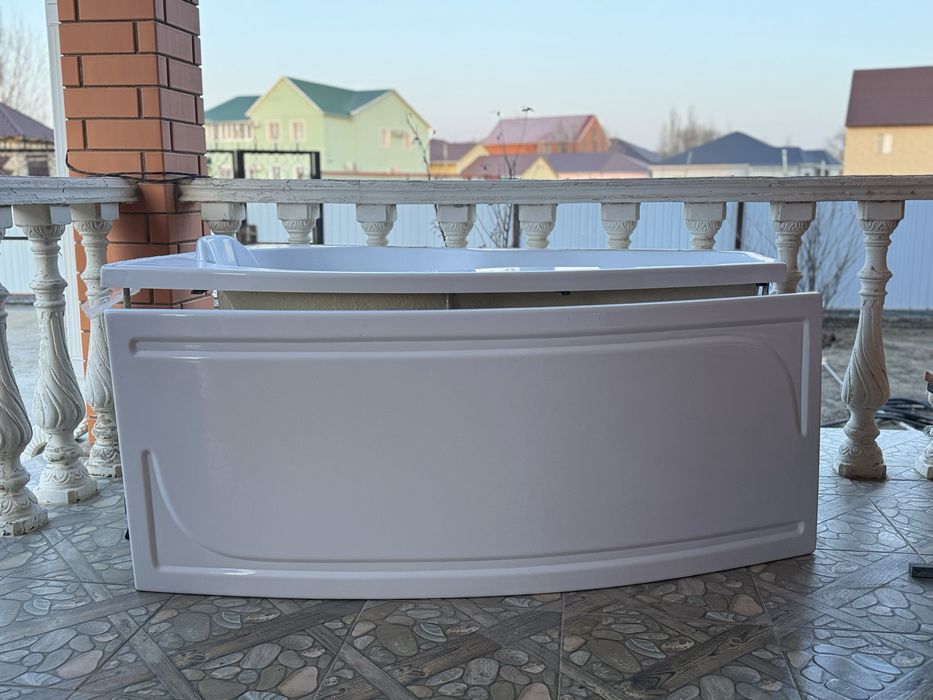 Акриловая ванна 150х70