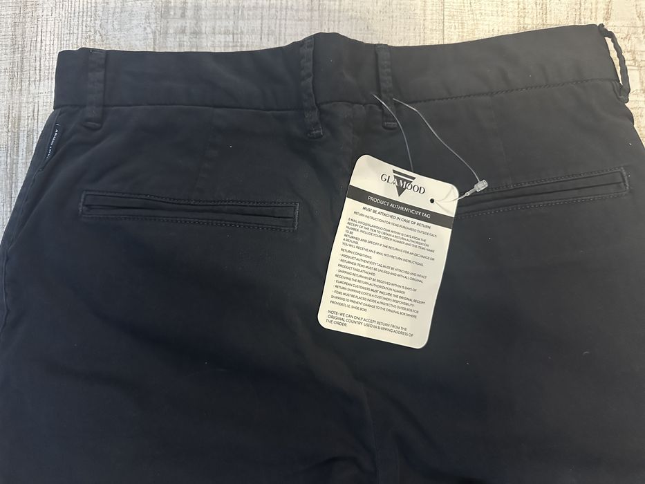 Pantaloni Armani Exchange marimea 31
