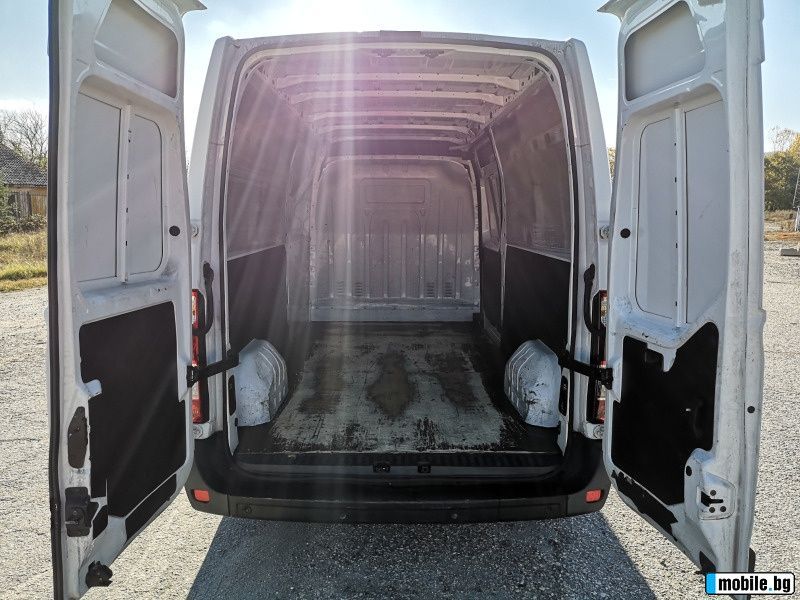 Бус под наем от 70 евро на ден