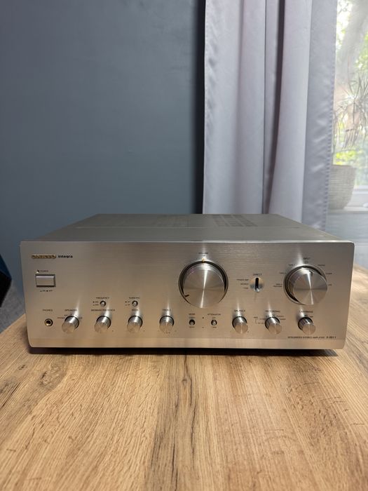 Vand amplificator Onkyo integra A-9911 capul de serie