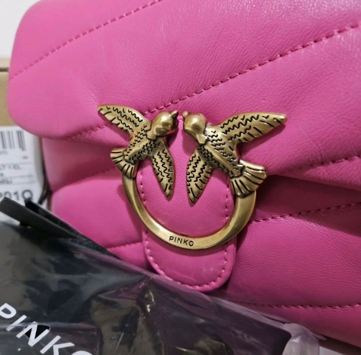 Дамски чанти Pinko