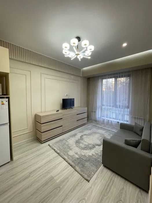 R1 Сдаётся квартира 2/2/5 на Мирабадский , ор-р ЦУМ !