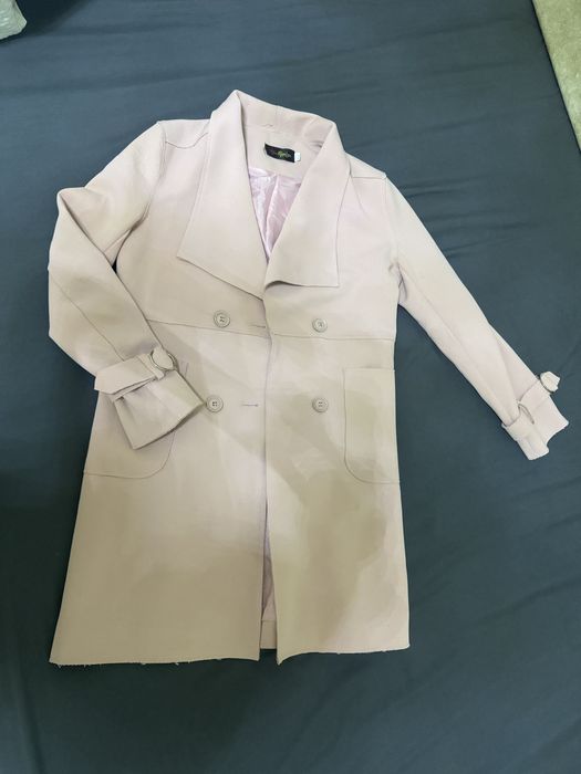 Розовое пальто с размер