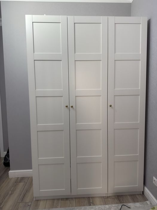 Продается Шкаф Икеа