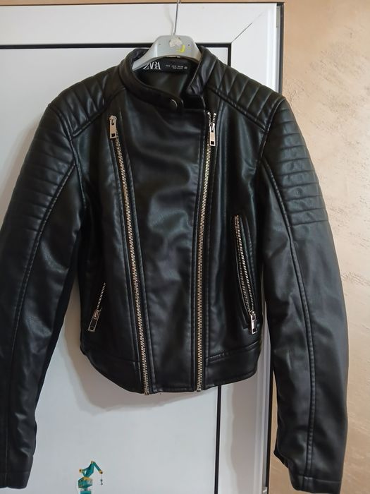 Дамско кожено яке ZARA