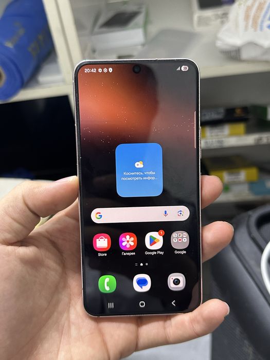 Samsung Galaxy S22 в идеальном состоянии