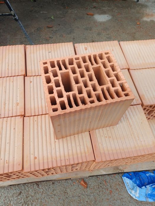 Caramida, blocuri ceramice portante noi noute