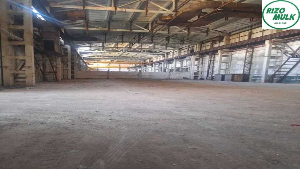 ХХХ Сдаётся склад 3000 кв кран балка 5 т Чирчик