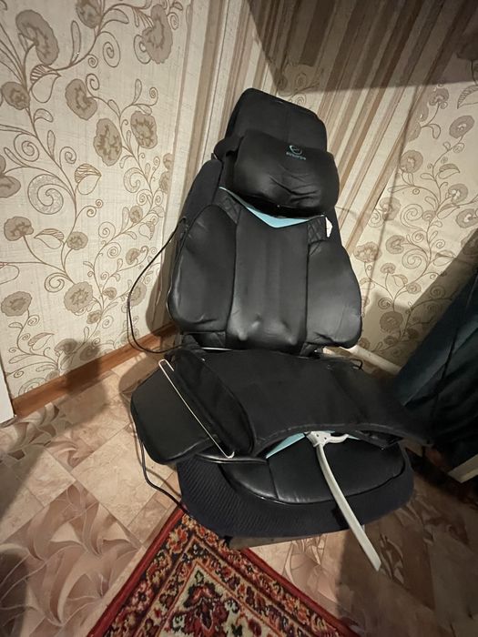 продам массажное кресло