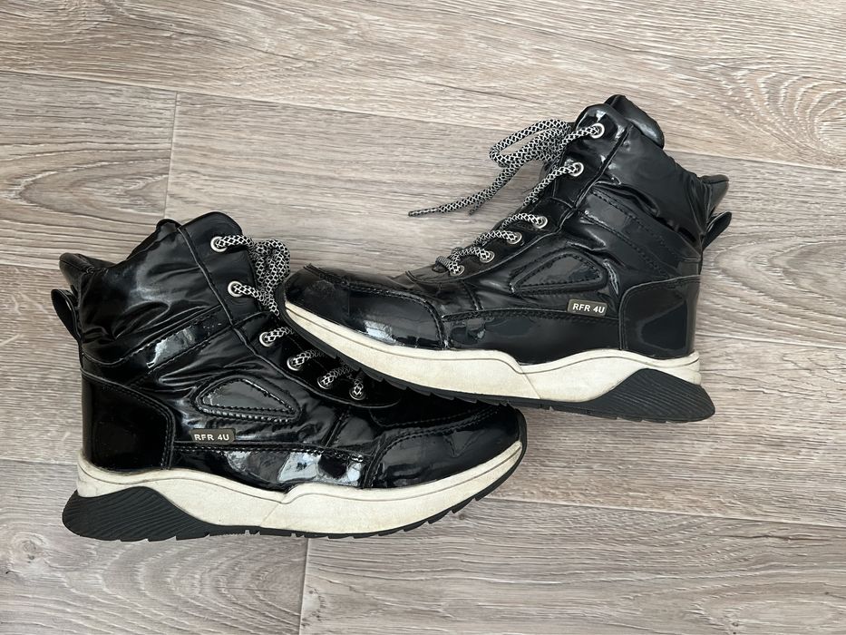 Ботинки для девочки