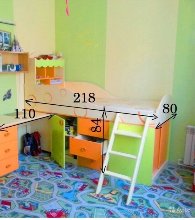 Продам комплект мебели