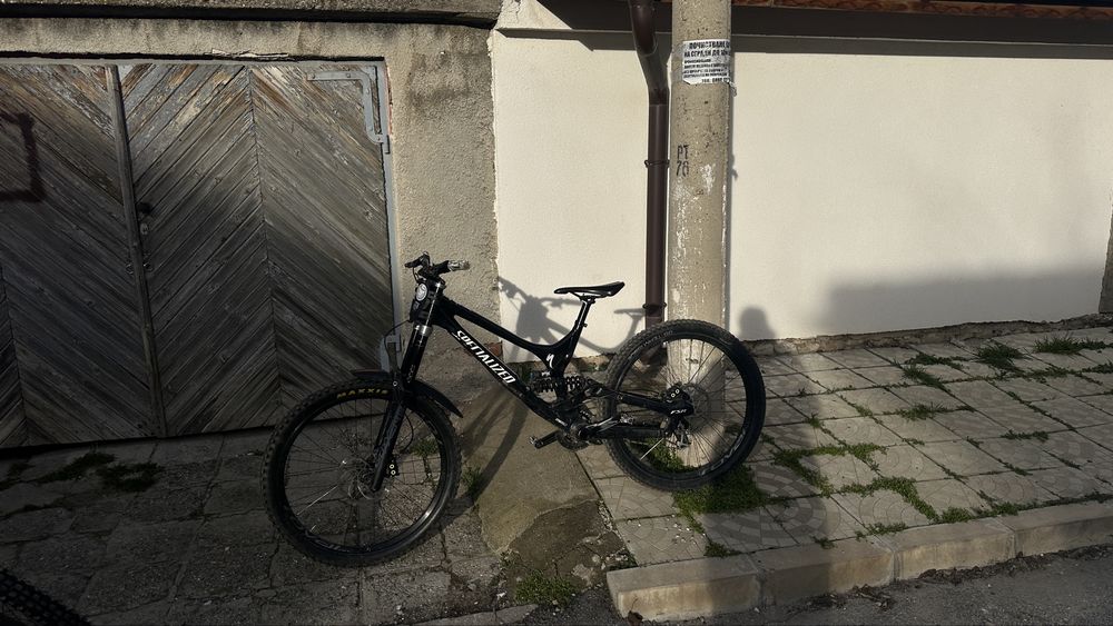 Specialized demo 8