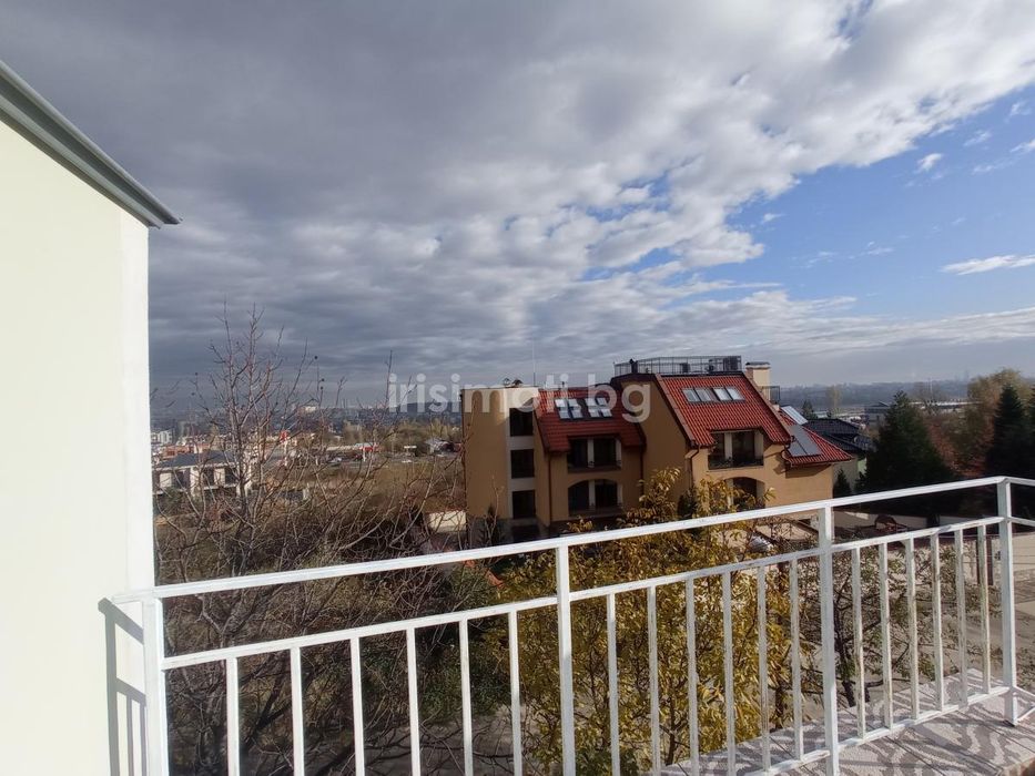 Продава се Къща в София, Бояна - 223 кв.м за 2332 €/кв.м - Снимка #5