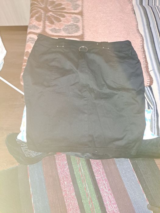 Дамска Елегантно-спортна пола