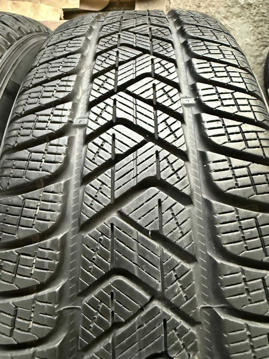 # 4x Anvelope Iarna 215/65 r17 seal - Pirelli Scorpion Winter