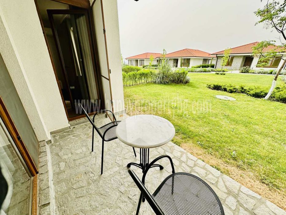 Продава се Двустаен апартамент в Ахелой - 68 кв.м за 1133 €/кв.м - Снимка #12