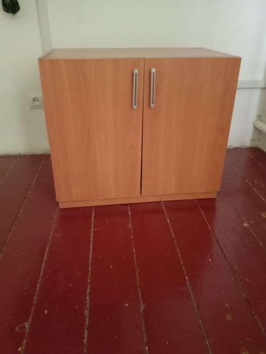 Тумбочка в прихожую