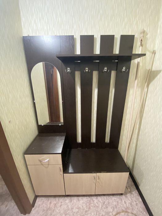 Шкаф для прихожей