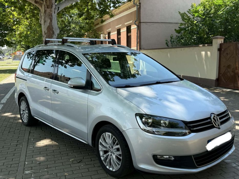 Volkswagen Sharan 2.0 170 cp 7 locuri DSG