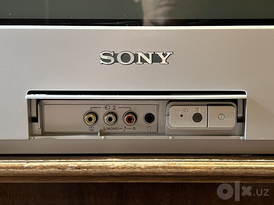 Телевизор Sony Trinitron KV-HW21M80