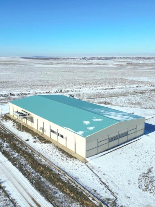 Фруктохранилище действующее.