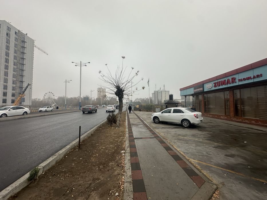 Аренда помещения нежилого здания 600 квадратов вдоль дороги