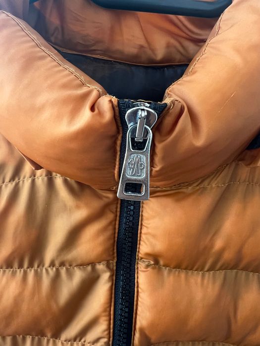 Vesta Moncler