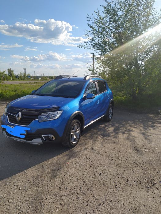 Продам Рено Сандеро степфей