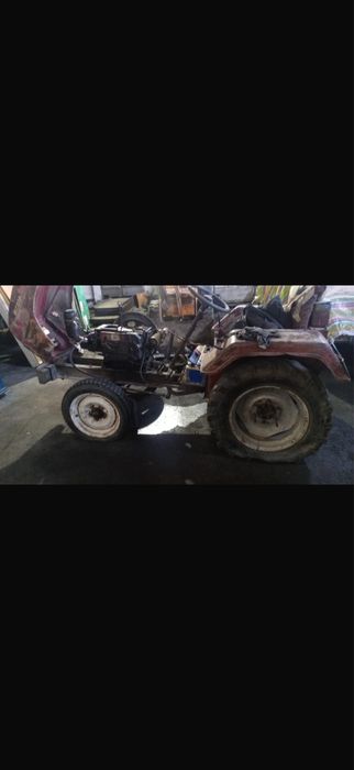 Продам трактор