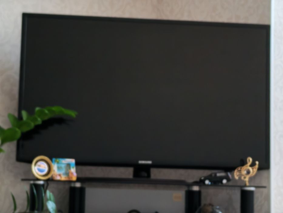 Телевизор Samsung