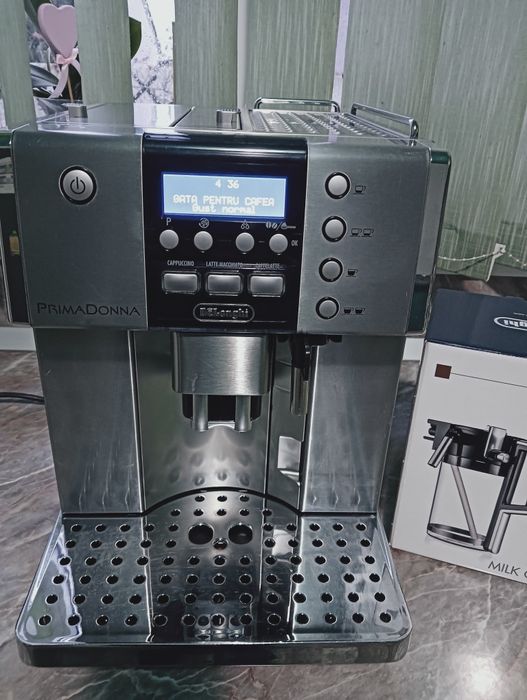 Espressor: Delonghi PrimaDonna