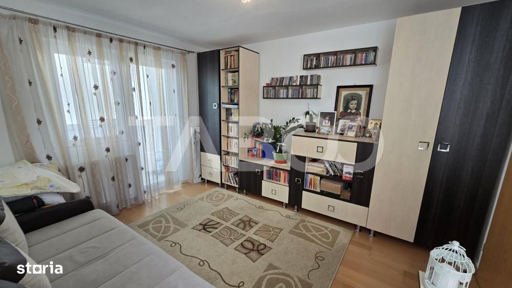 Apartament de vanzare 62 mp 3 camere decomandate parcare Selimbar