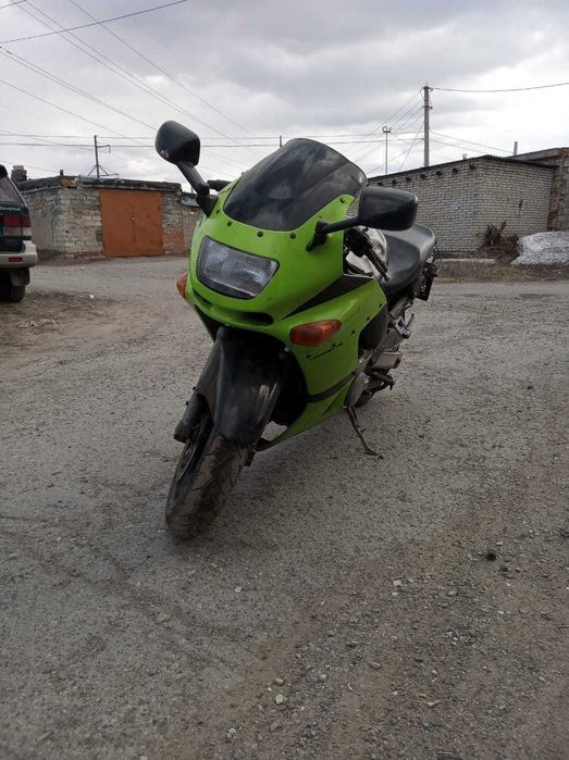 Продам мотоцикл  ZZR 600