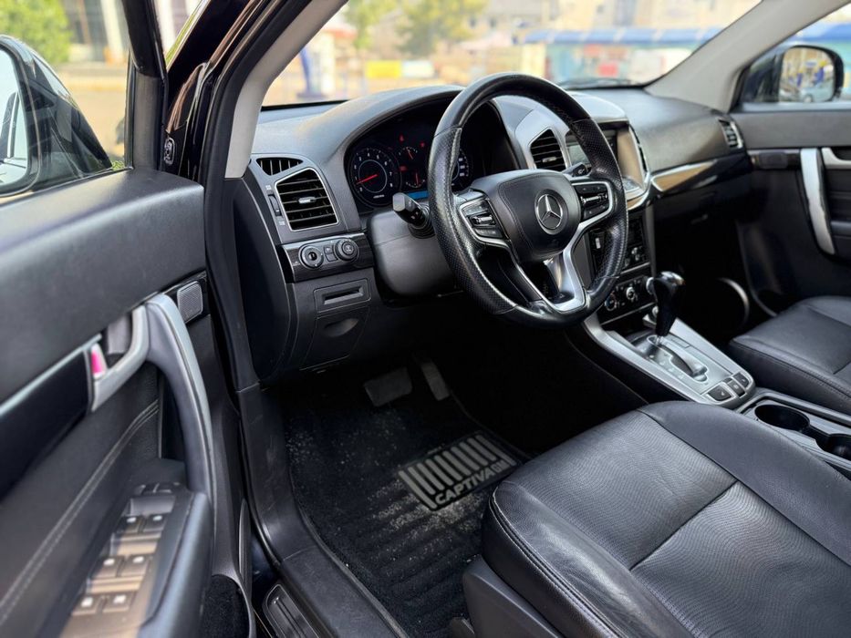 Продаётся Chevrolet Captiva 3 Год 2013 3L