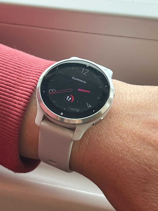 Часовник Garmin Venu 2s GPS Smartwatch