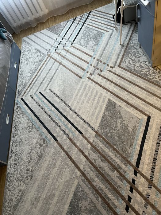 Продам отличный ковёр