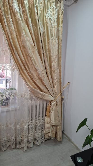 Perdea brodata,7m si draperii  de 4m ,și 2 canafi !!!