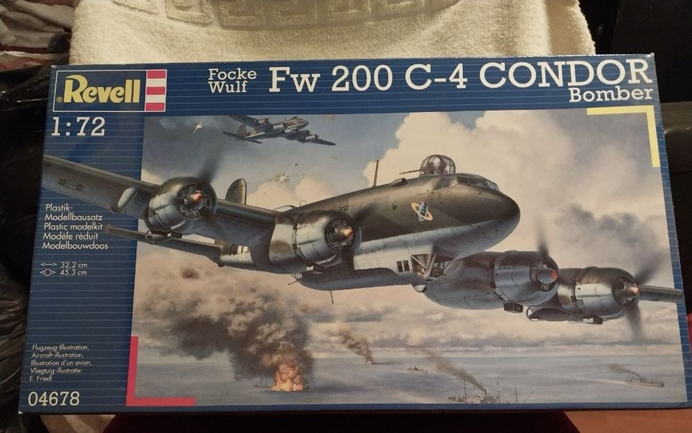 Сборная модель самолета Фокке вульф 200С 4 Кондор. М/б1:72 фирмы Ревел